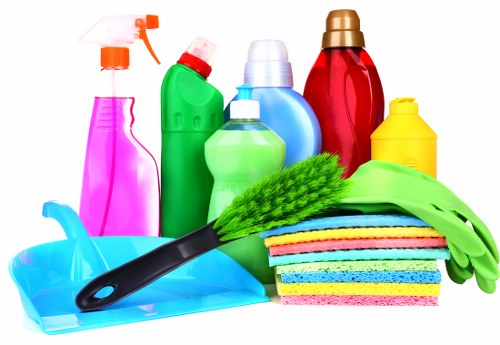 Commercial carpet cleaning for a busy office space in Croydon